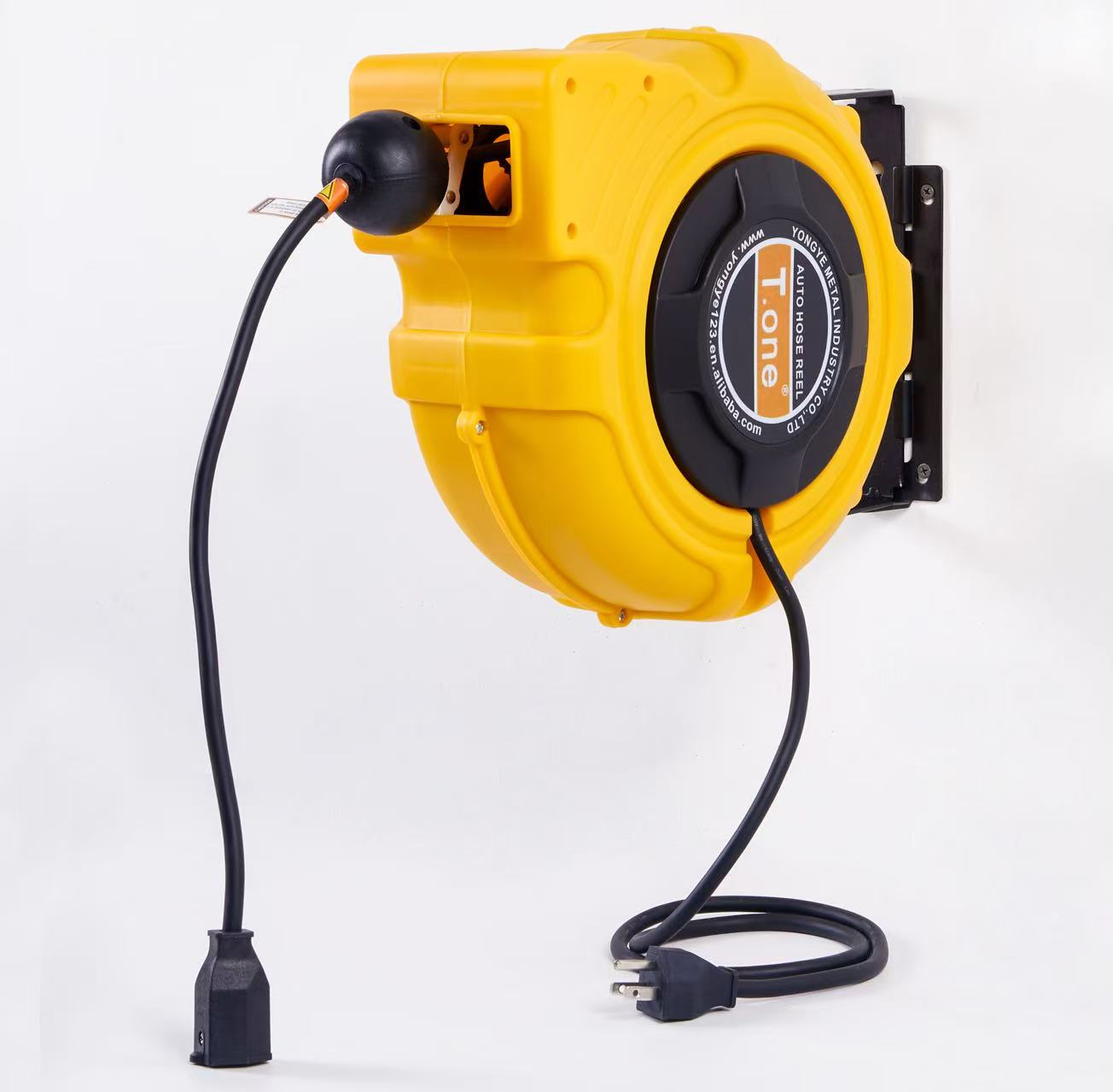 Wall Mounted Automatic Retract - Electric Reel recensione e prezzo