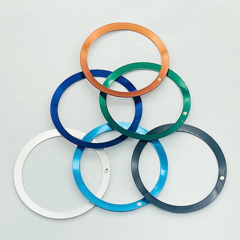 36.5mm Curved Aluminum Watch b - Reel Case recensione e prezzo