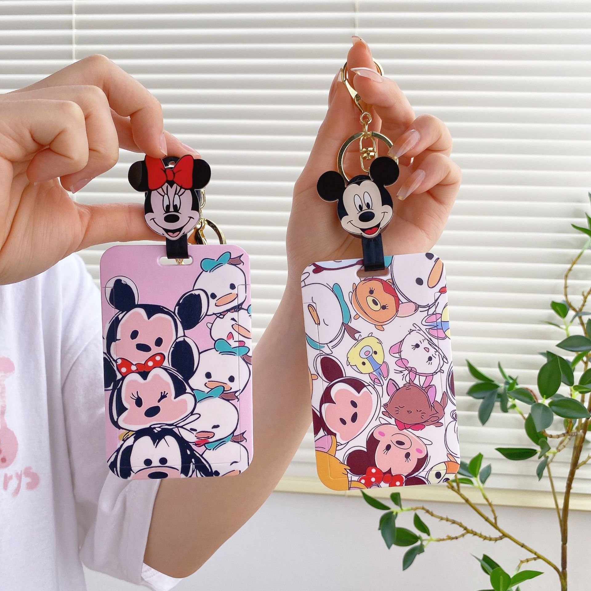 Cartoon Mickey Mouse Keychain  - Reel Cover recensione e prezzo